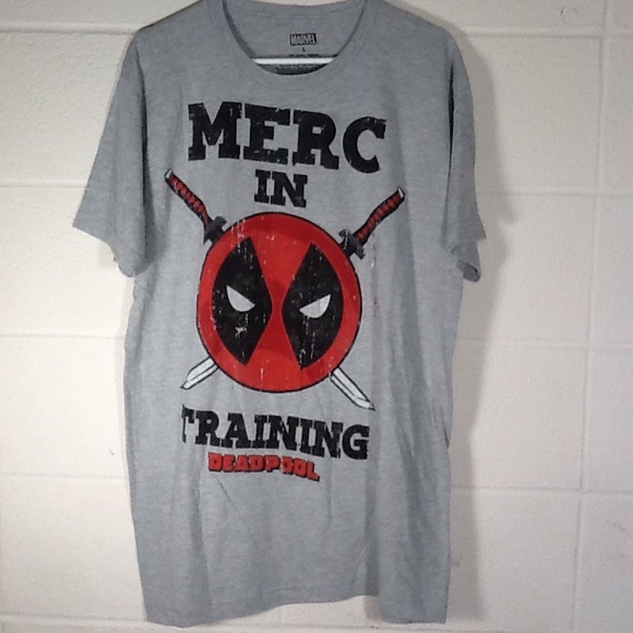 Marvel Dead Pool MERC Graphic Gray Tee Large NWT - Picture 2 of 5